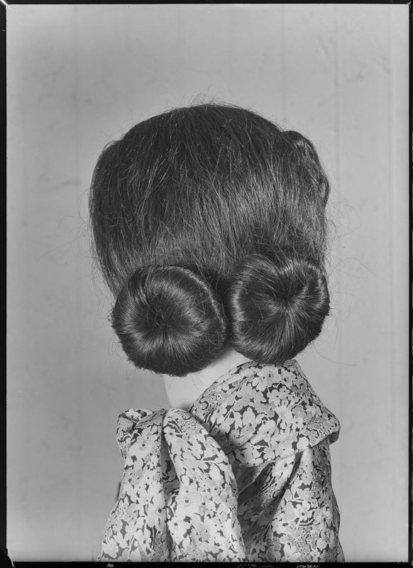 Women's Hairstyle 1 of 6