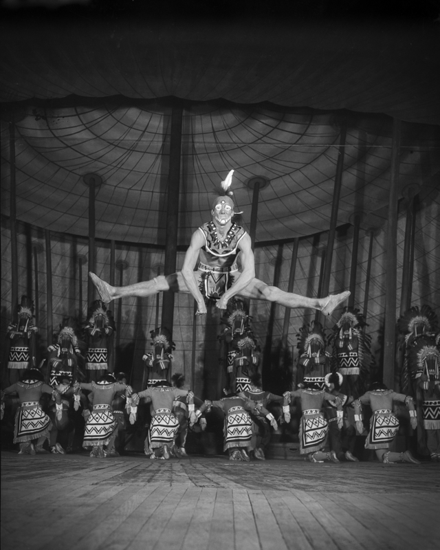 Buffalo Bill Circus Leaping Performer in Costume